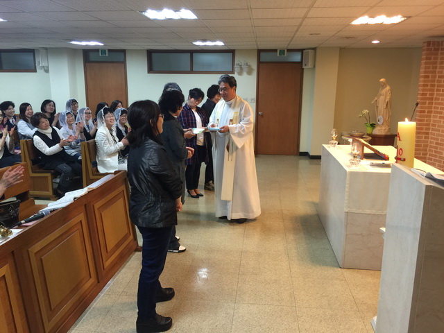 20160507함께하는여정봉사자교육 수료미사008_resize.JPG