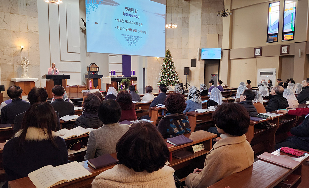 20251214성가정성당대림특강.jpg